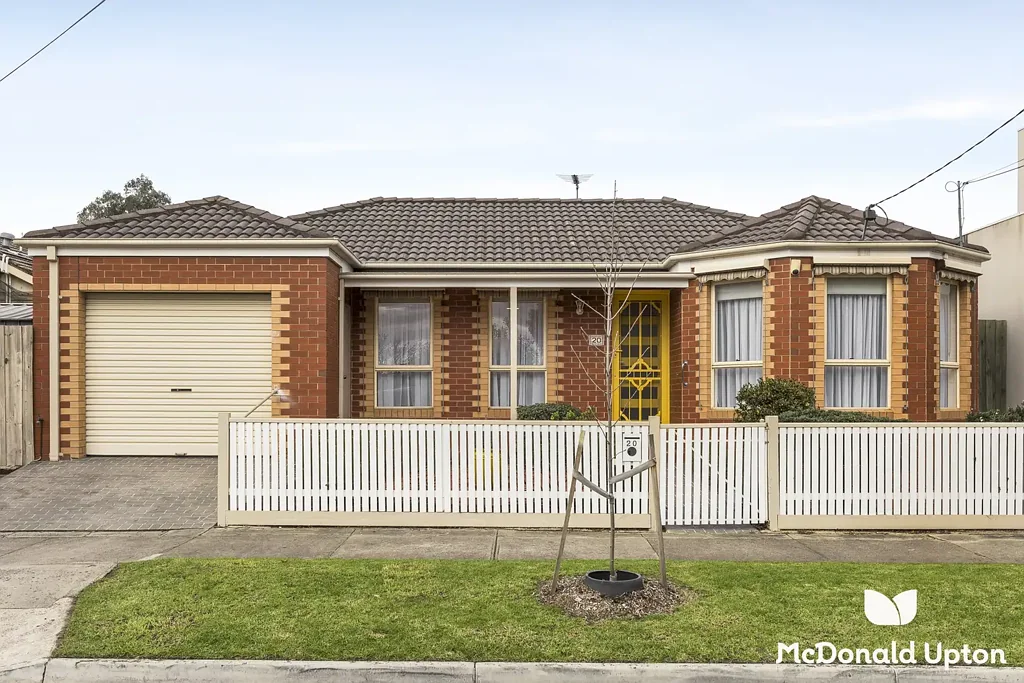 Essendon 3chambre Single-Level Ease with Space, Style & No Body Corporate