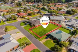 16 Augusta Mews, Meadow Springs