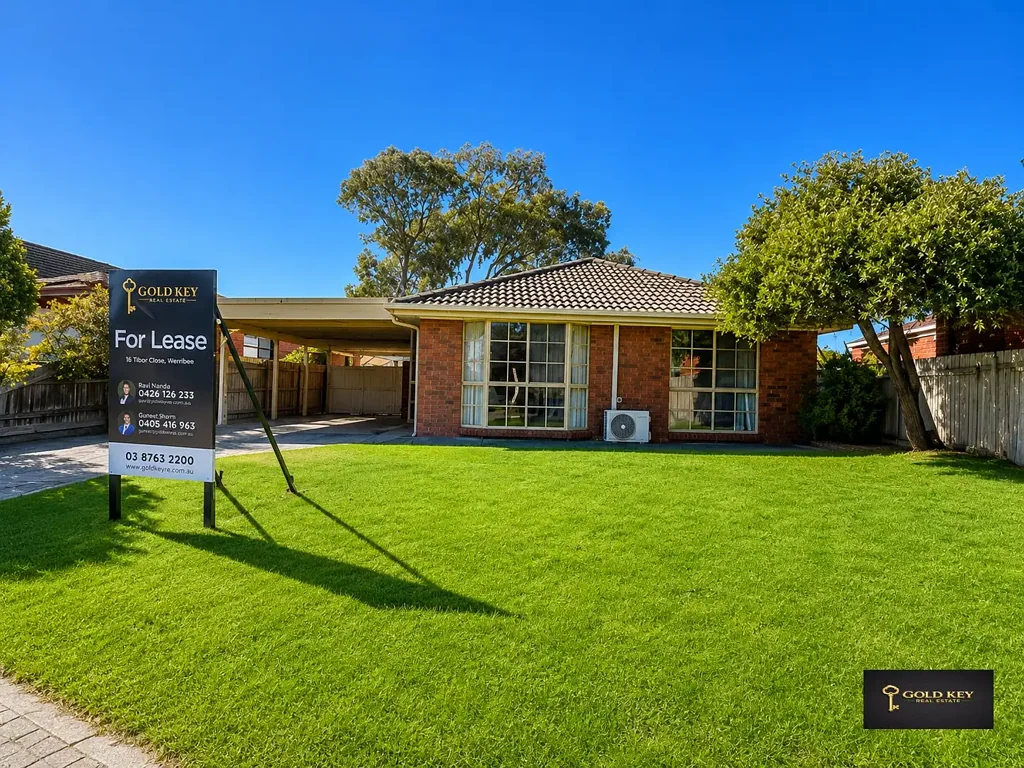 Stylish and Spacious Family Home in Werribee!