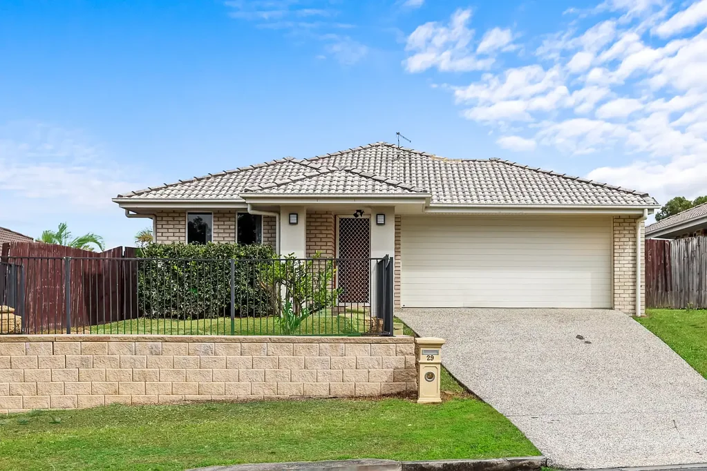 4 Bedroom Family Home