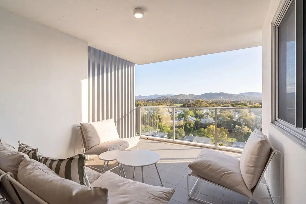 Robina 2chambre Light-Filled, Private and Elevated - Apartment Living at Its Best
