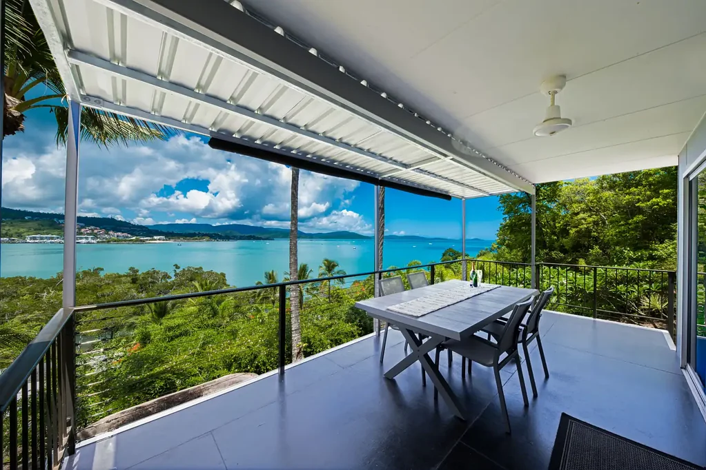 Mandalay 5房  A Unique Coastal Retreat & Guest Accommodation on the Doorstep of Airlie Beach