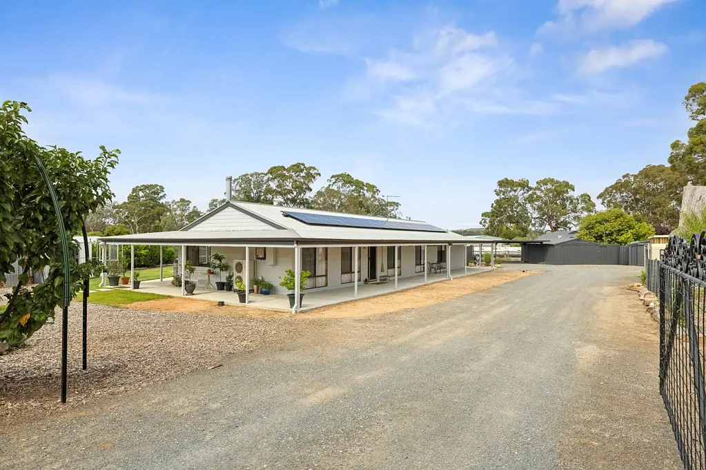 8 Martha Street, Birdwood, SA 5234