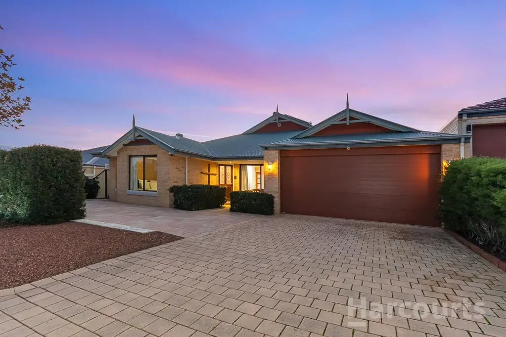 17 Lantern Way, Clarkson, WA 6030