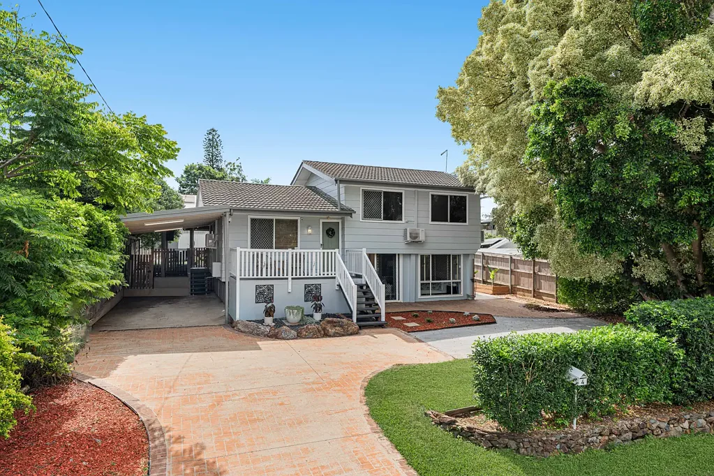 Capalaba 3कमरा Charming Family Home in Central Capalaba!