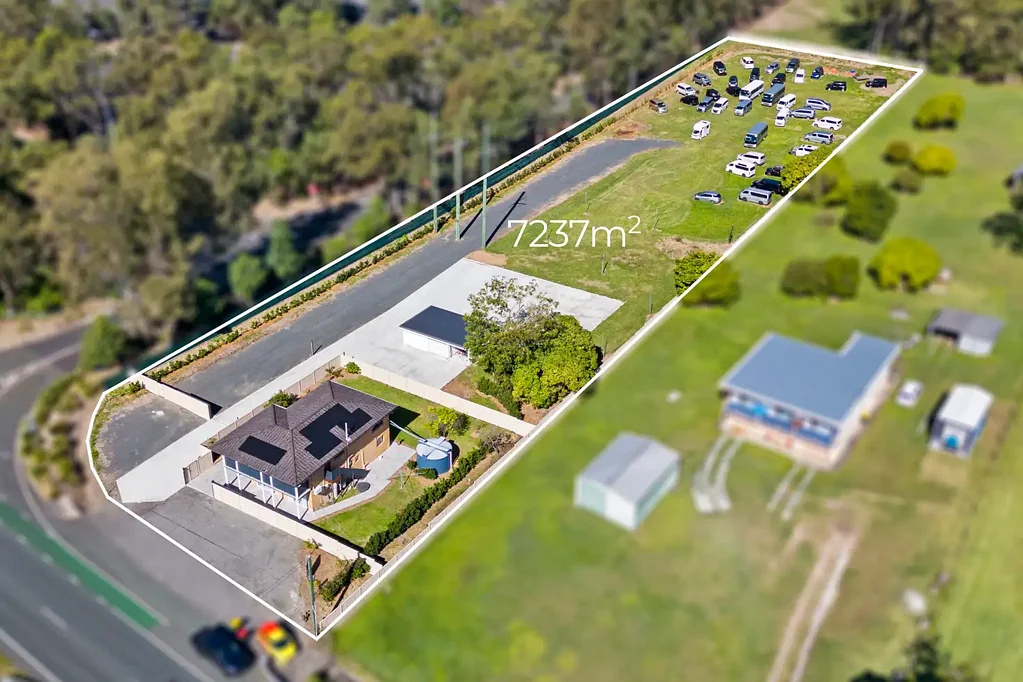 Chandler 3침실 Chandler Acreage - Fully Renovated Dual-Living Potential on 7,237m²