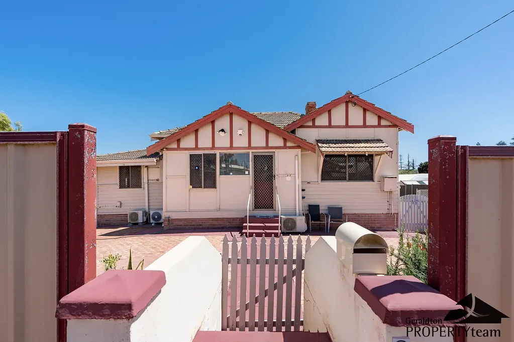 Geraldton 3chambre Prime CBD Fringe Opportunity | R80 Mixed Use Site