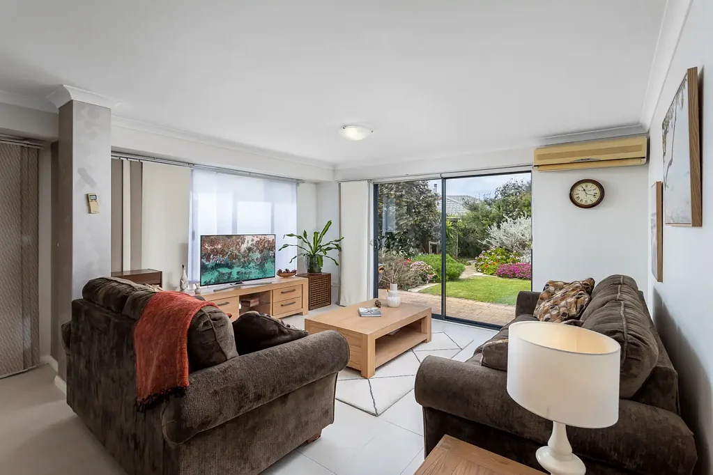 3 Mussel Court, Geographe, WA 6280