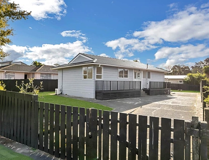 5 Tabitha Crescent, Henderson, Waitakere City, 3房, 1浴, 独立屋