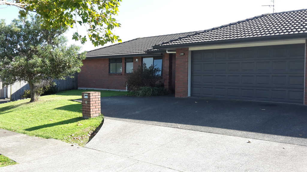 18 Carlingford Drive, East Tamaki, Auckland - Manukau, 5 Bedrooms, 0 Bathrooms