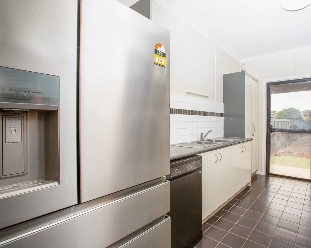 South Hedland 2房  UNDER OFFER!!!