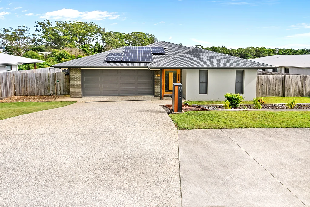 11 Pummelo Cct, Palmwoods, QLD 4555