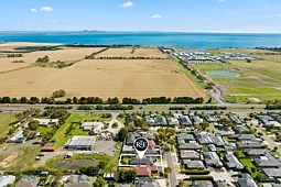 7 Farmland Lane, Leopold