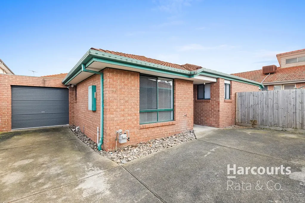 Spacious 3-Bedroom Home in Epping