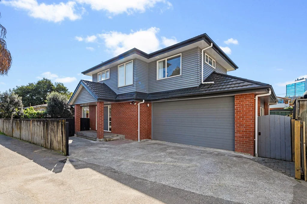 Otahuhu 3房  Fantastic Freestanding Townhouse