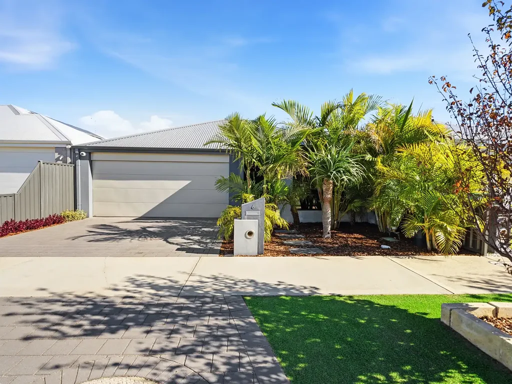 Hilbert 4房  Quality Modern Home in Hilbert - 4 Bedrooms, Packed with Great Features Throughout!
