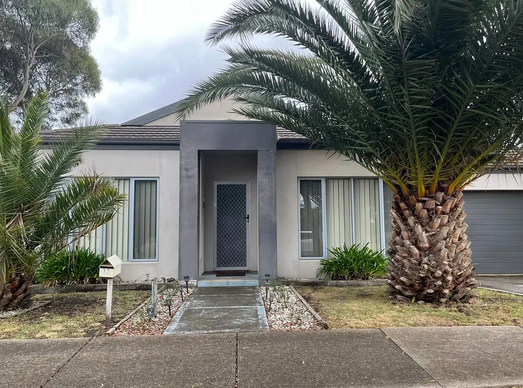 Perfect Location **APPLY FOR THIS PROPERTY NOW**