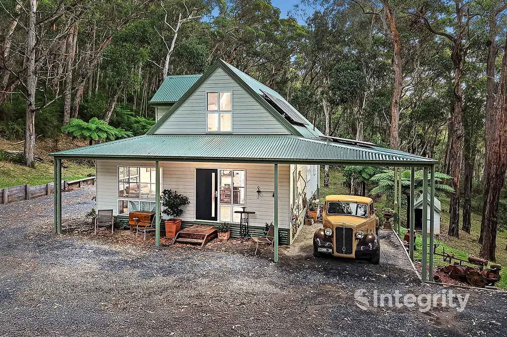 Healesville 3房 您的11.5英亩小木屋 | 背靠State Forest YOUR CABIN ON 11.5 ACRES | BACK DOOR TO STATE FOREST