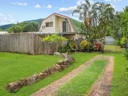 8 Kerr Street, Cooktown