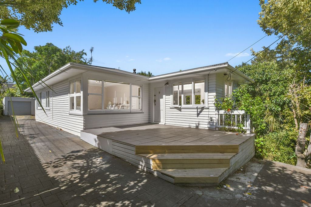 18 Evan Street, Belmont, Auckland - North Shore, 4 chambres, 0 salles de bain