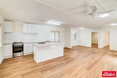 8 Franks Road, Regency Downs, QLD 4341, 2 Bedrooms, 1 Bathrooms, House
