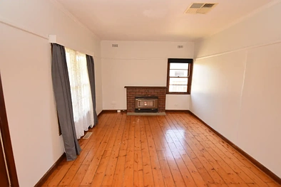 10 Thomson Street, Wangaratta, VIC 3677, 3 Bedrooms, 1 Bathrooms, House