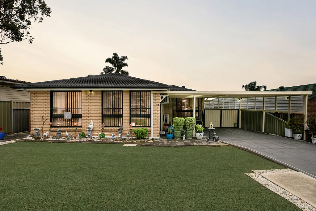 93 & 93A De Meyrick Avenue, Lurnea, NSW 2170