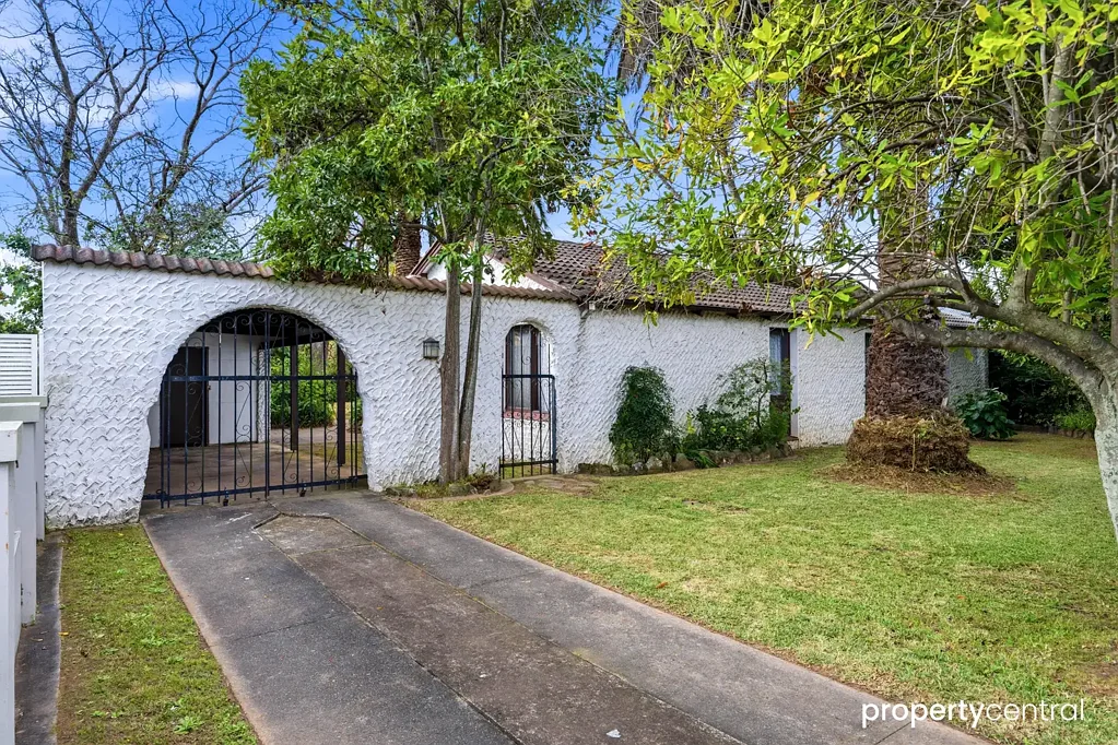 Emu Plains 3Zimmer Large 847sqm approx. flat block