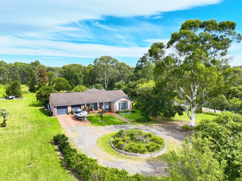 Horsley Park Rare Opportunity: 7-Acre Landholding in Prime Location