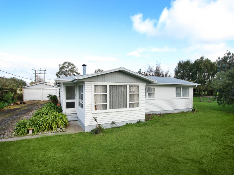 2110 State Highway 56, Longburn, Palmerston North, 3 rūma, 0 rūma horoi