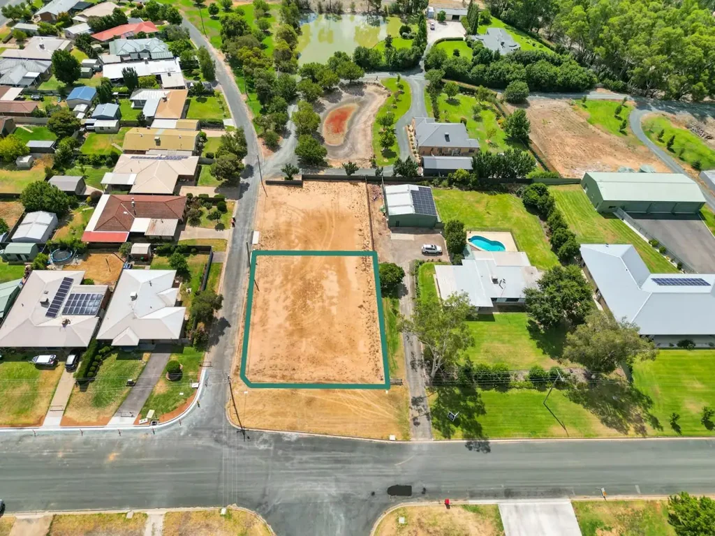 533 Warren Drive, Deniliquin, NSW 2710