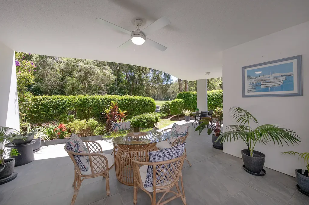 Unit 2/179 Ocean Dr, Twin Waters, QLD 4564