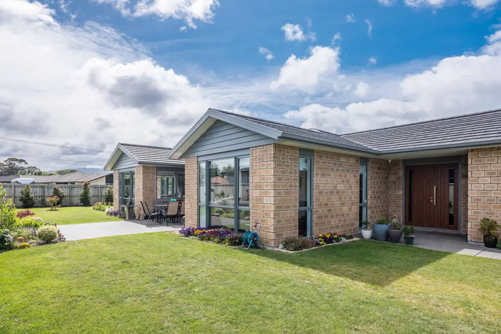 Paraparaumu 4房  Fresh, Fabulous, and Ready to Impress!