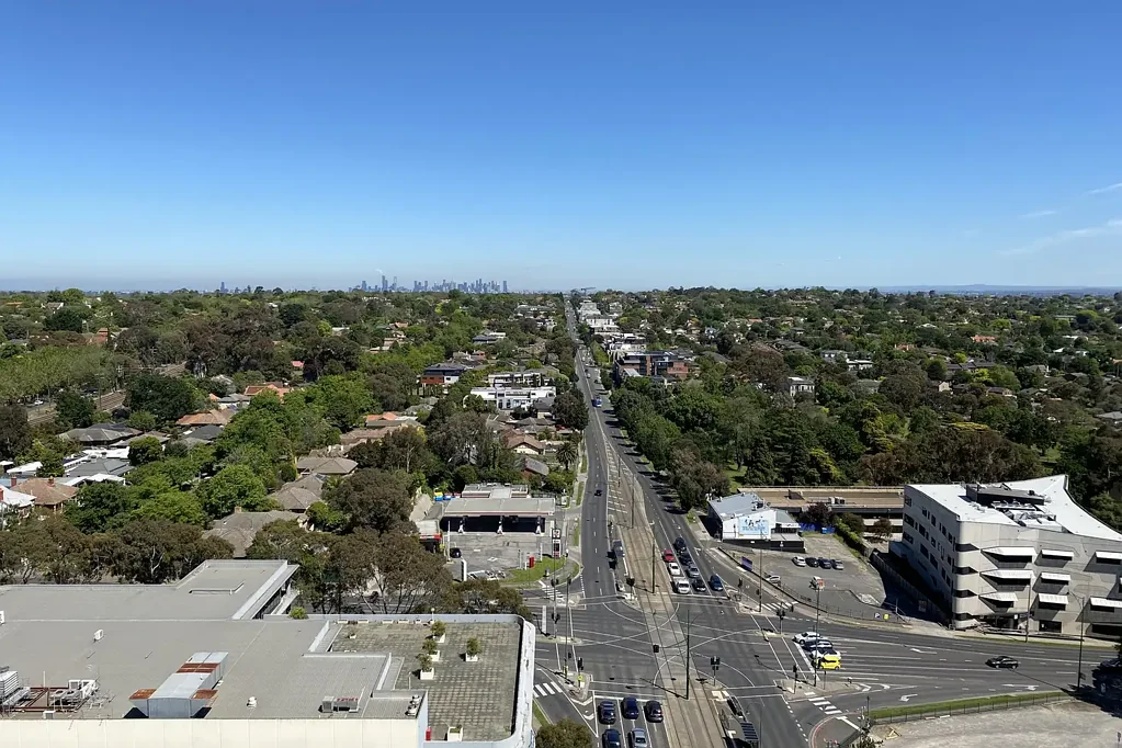 Nearly brand new Apartment in box hill
