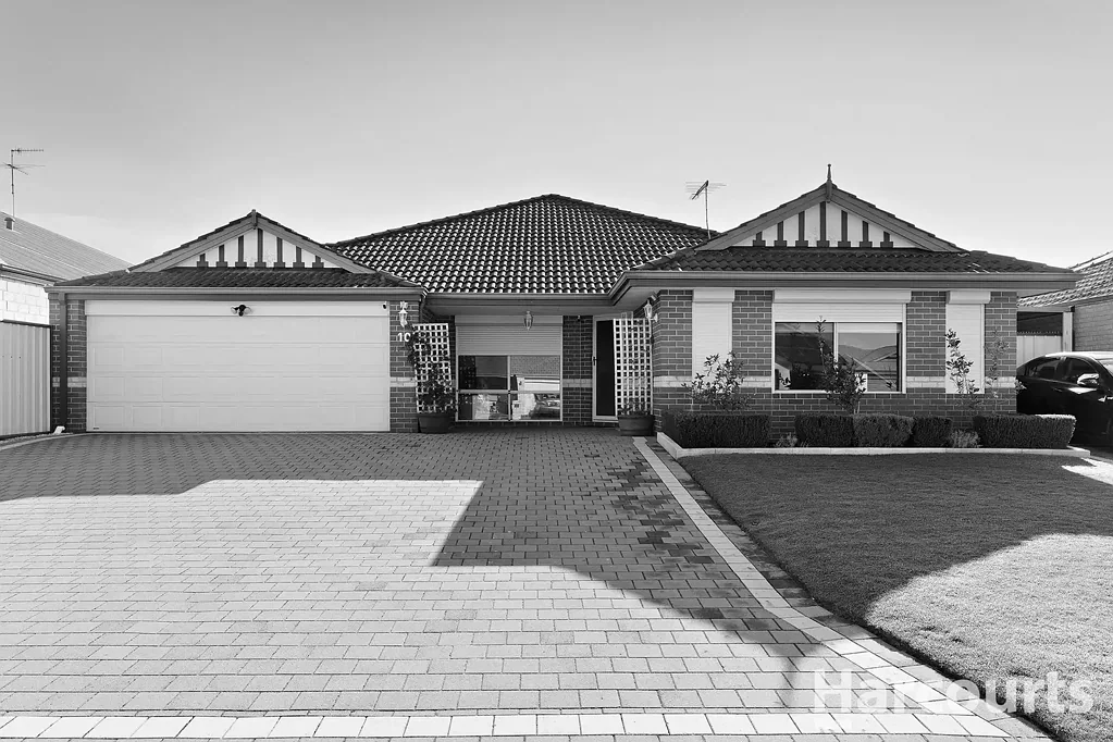 10 Camden Way, Meadow Springs, WA 6210