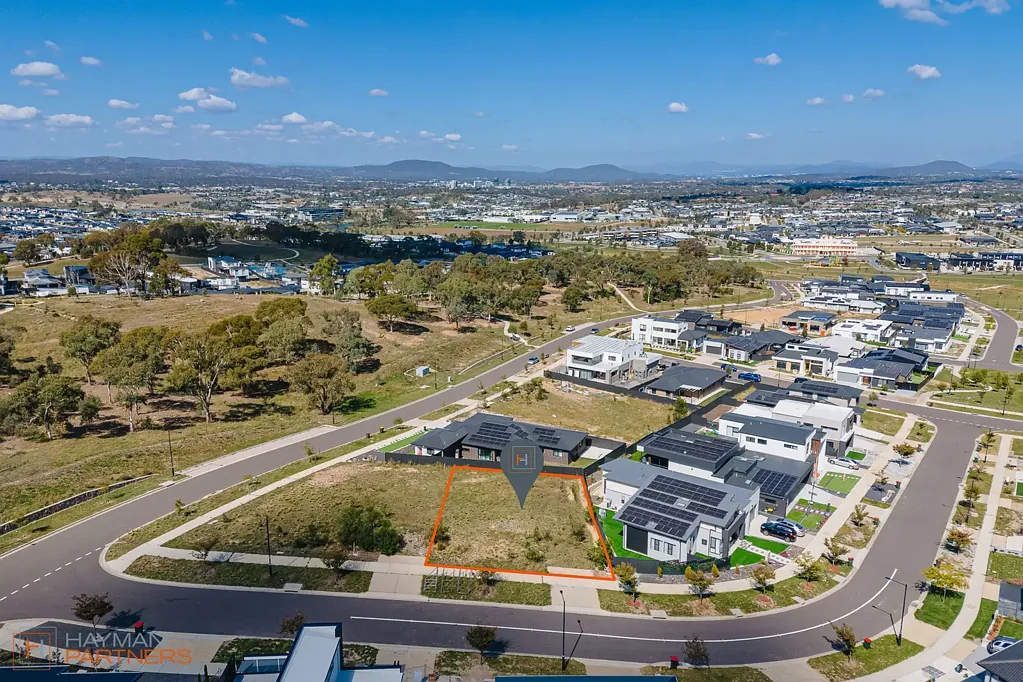 Taylor 540m2 block vacant and ready to build on!