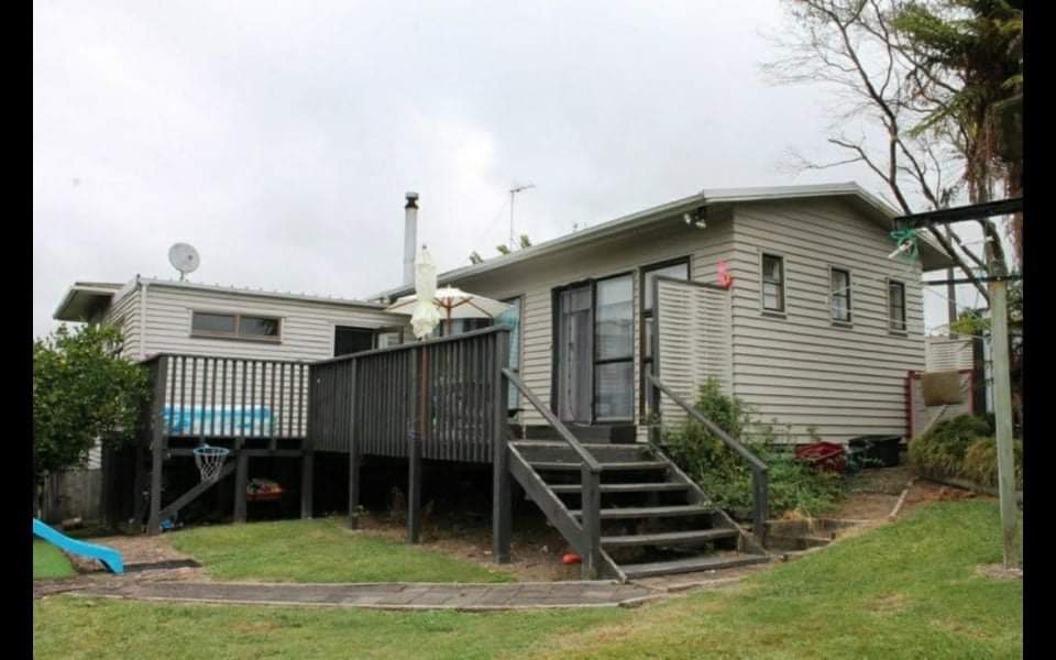 15 County Place, Tirau, South Waikato, 4 chambres, 0 salles de bain