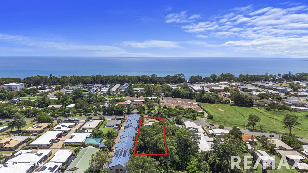 245 Torquay Terrace, Torquay, QLD 4655