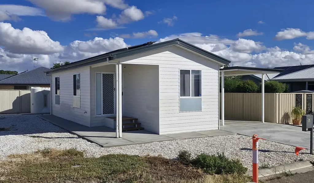 Murray Bridge 2房  Neat, Modern & Packed with Potential