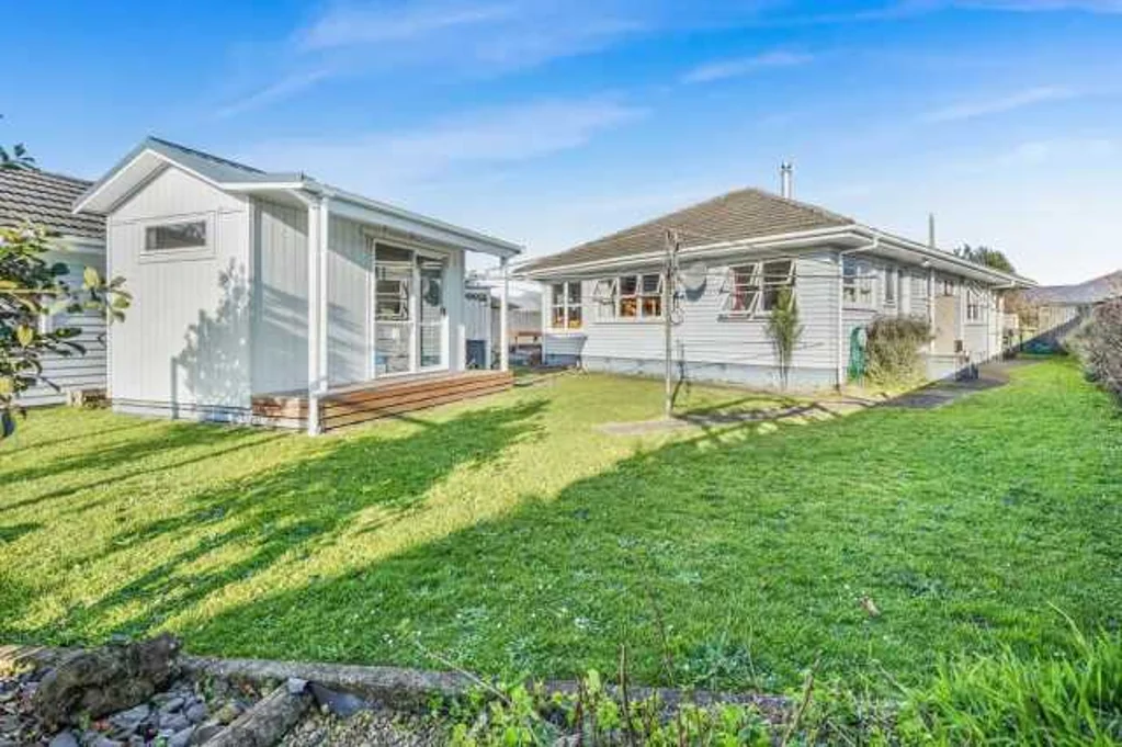 Hamilton Central 4房  1/4 acre section in Hamilton