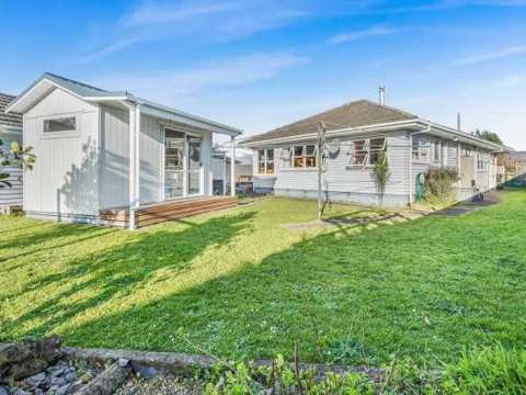 Hamilton Central 4房  1/4 acre section in Hamilton