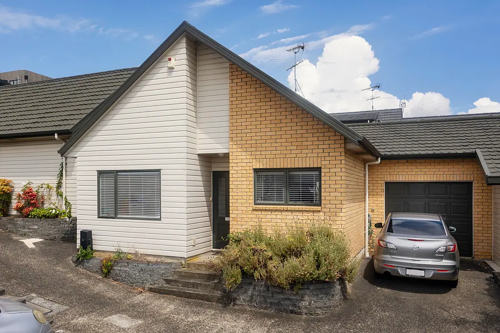 140/172 McLeod Road, Te Atatu South, Waitakere City, Auckland