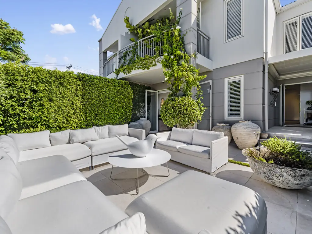 Remuera 4 Bedroom Luxury Meets Lifestyle
