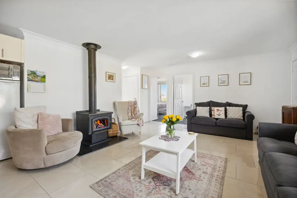 Berridale 2chambre Downsize or Invest? Unique opportunity in Berridale