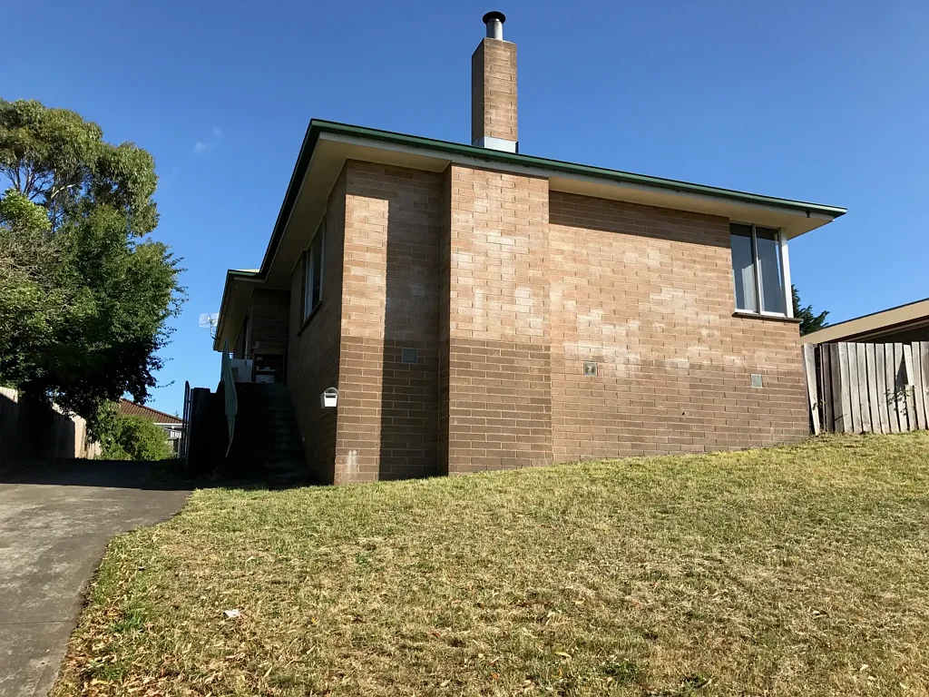 3 Bedroom Home - 6 month lease