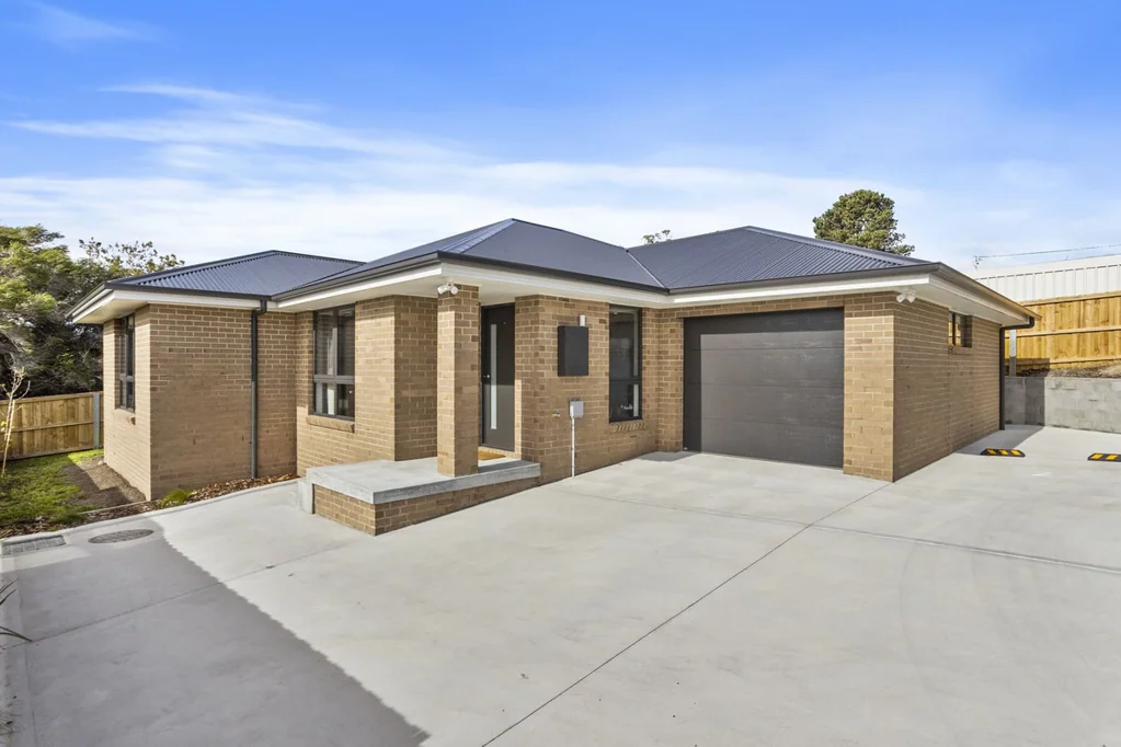 2/39 Dollery Drive, Kingston, TAS 7050