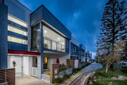 4/2 Keel Lane, Alkimos