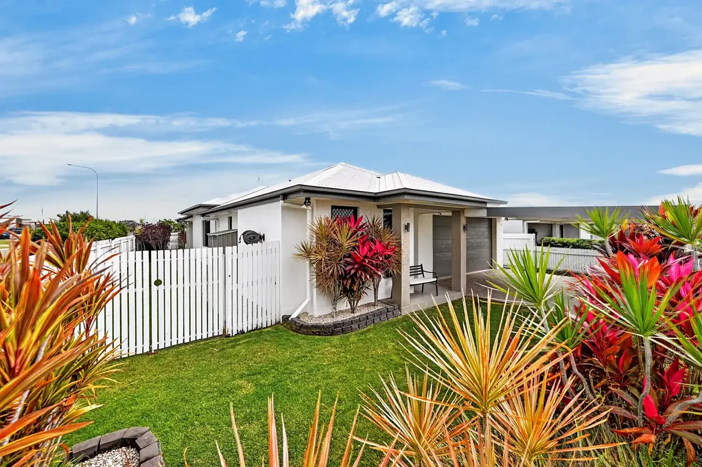 Shaw 4chambre The Perfect Family Home in a Suburb with a Bright Future