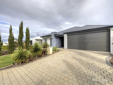 10 Chico Link, Alkimos, WA 6038, 4 Bedrooms, 2 Bathrooms, House