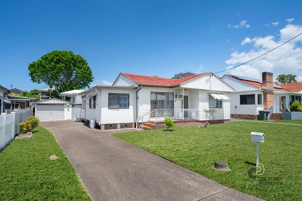 4 Cobbin Parade, Belmont, NSW 2280
